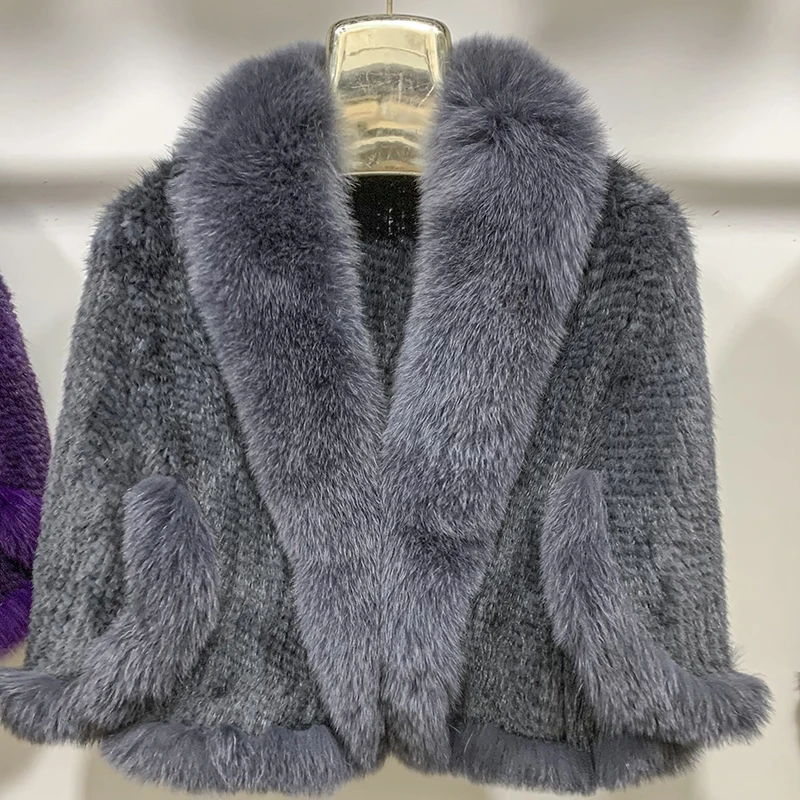 Рисунок 4 - Новое пончо из натурального норкового меха