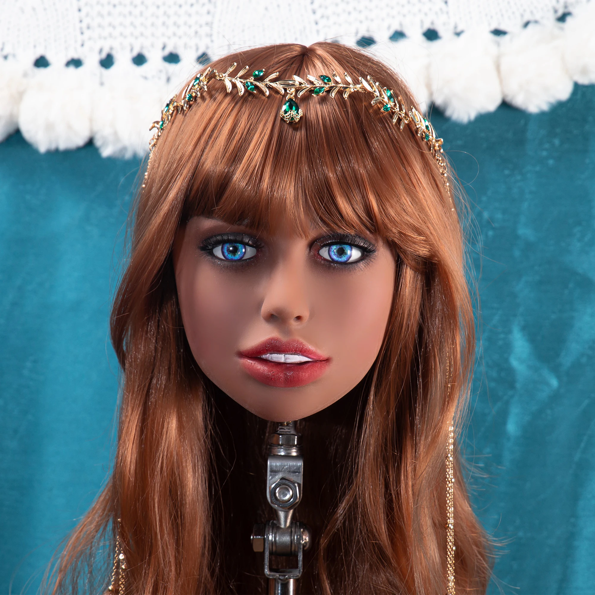 نموذج رأس بشري للبالغين M16 للجنسين مع واجهة لولبية وشعر مستعار مطابق للتلميذ