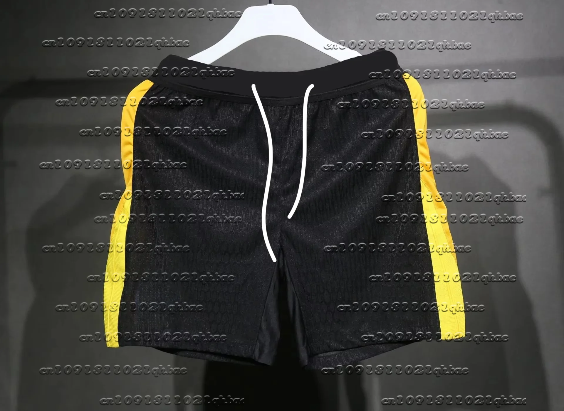 

2025 Summer Men's Motorcycle Riding Shorts, Casual Fitness Shorts, Loose and Fashionable Fast Drying Classic Street Shorts