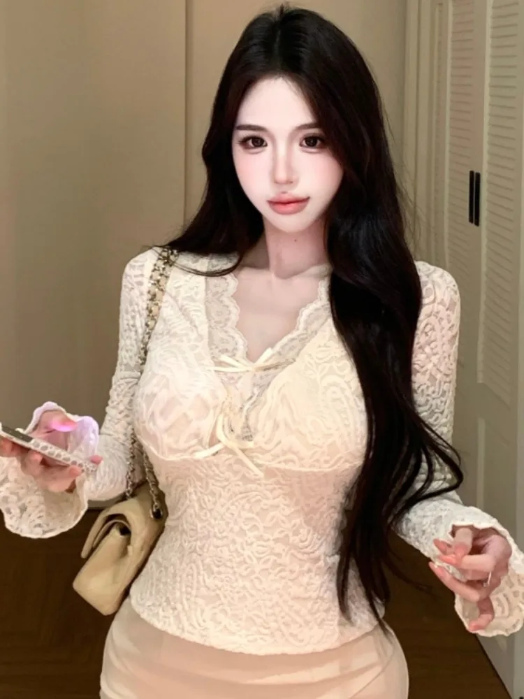 

Slim Fit Long Sleeve T-Shirt Women's V-neck Lace Knot Spring Autumn New Style Short Top Fashion Casual Polyester Fiber