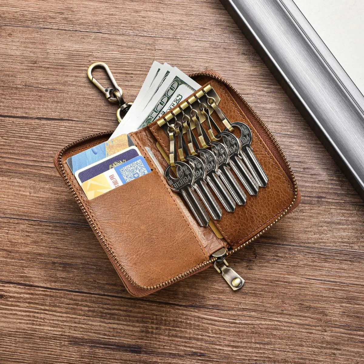 PU leather short key wallet with multiple card slots and change storage compartment, men's snap-lock zipper key bag