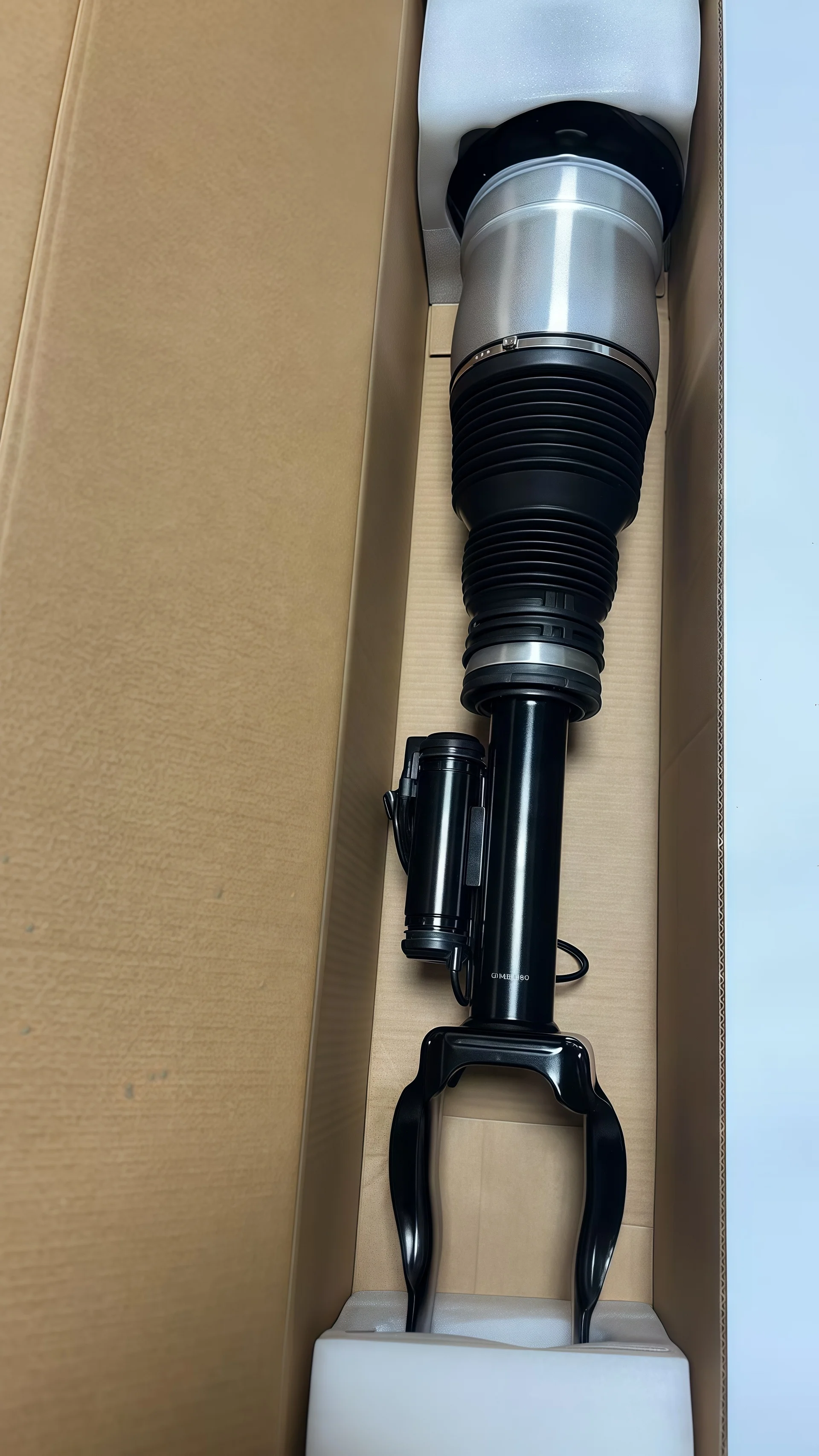 메르세데스-벤츠 GL ML W166 X166 에어 서스펜션 프론트 쇼크 업소버 (ADS 포함) 166320030080 1663201313 1663201413 1663206813