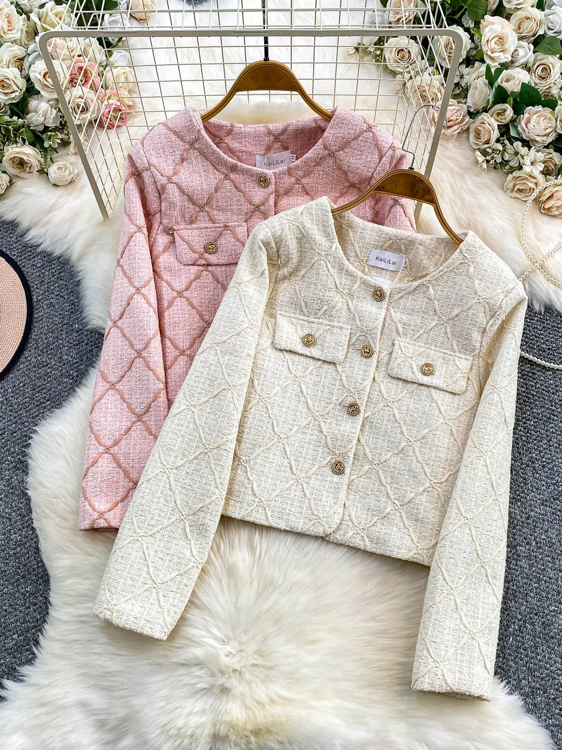 

ort Woolen Coat Women's Heavy Embroidery Diamond Weave Thiened Outerwear Winter Faion Ele Lady Youthful Top