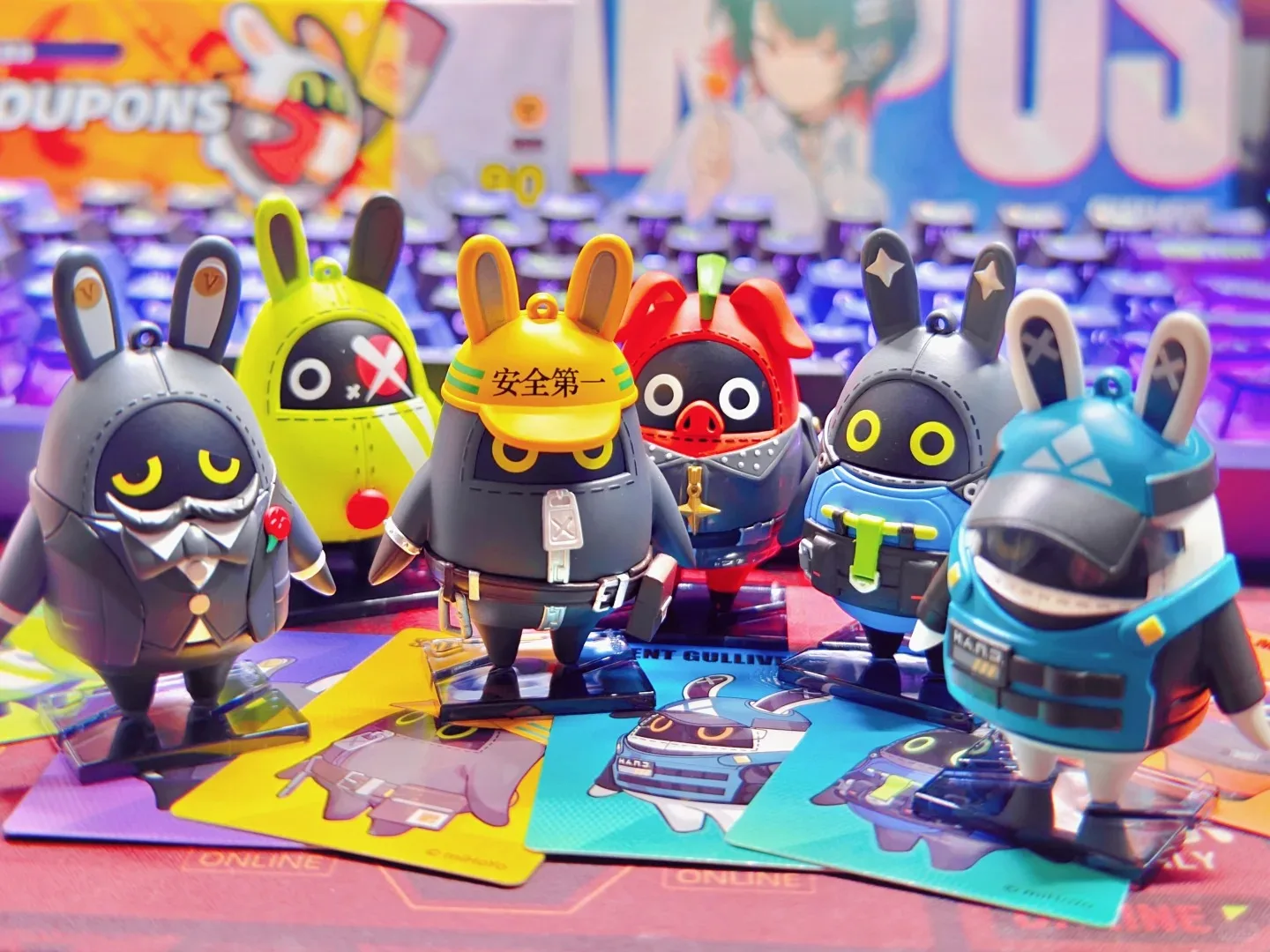 Zenless Zone Zero Bamboo Standee Series V1 Blind Box - Mystery Ornament Keychain Model Pendant Collectible Trendy Gift Toy