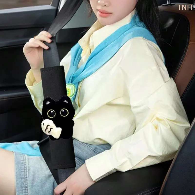 [J] 1PC Black Cat & Fish Decor Car Shoulder Pad Cover Fashionable Elegant Design Comfort Enhancer Fits Most Vehicles