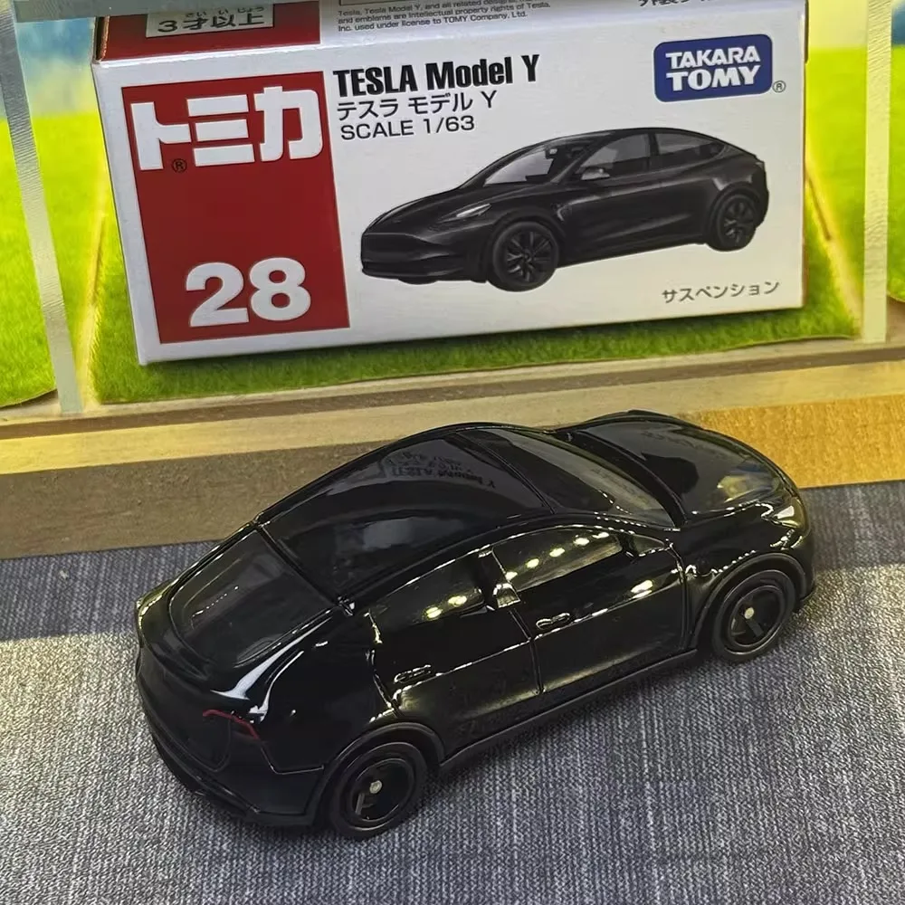 Takara Tomy Tomica No. 28 Tesla Model Y No. 98 Tesla Model 3