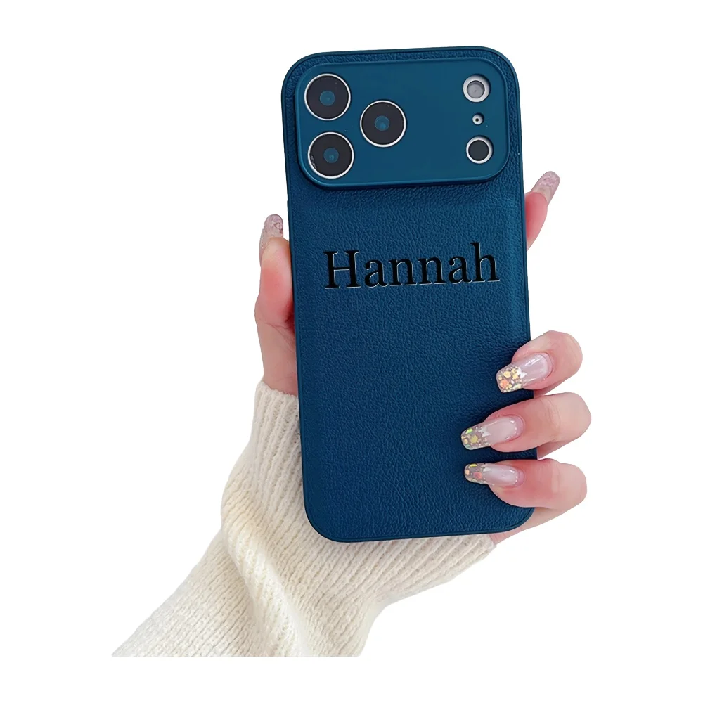 Personalisierte, individuell gestaltete Handyhülle aus Kunstleder mit eingravierten Initialen und Goldfolienprägung für iPhone 18, 17, 16, 15, 14, 13 Pro Max Plus Air