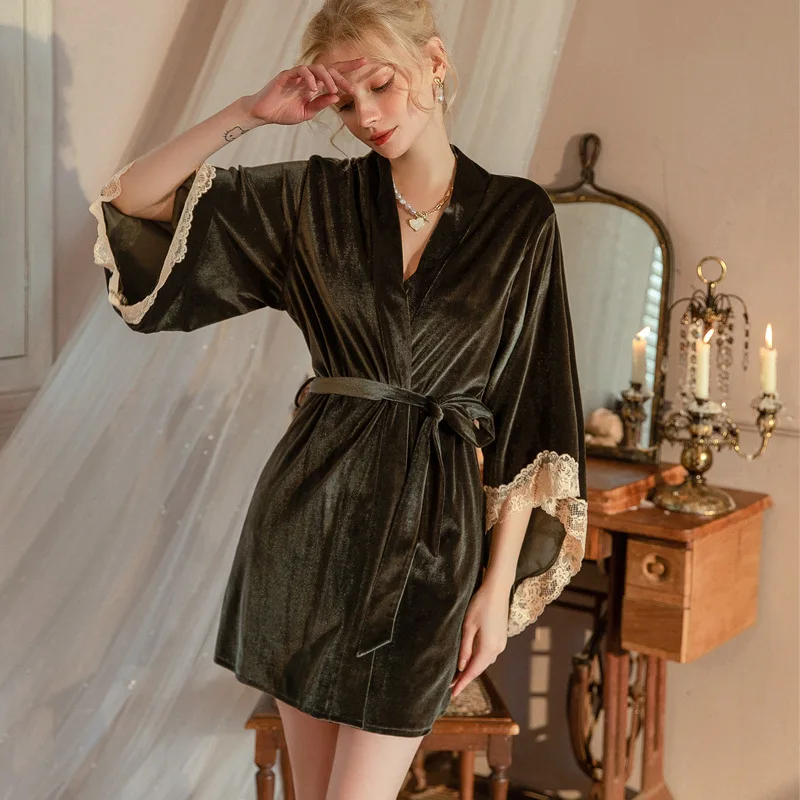 Warm Velvet Sleepwear Sexy Lace Trim Bathrobe Women Velour Wedding Bride Robe Loose Kimono Gown Femme Nightgown Loungewear