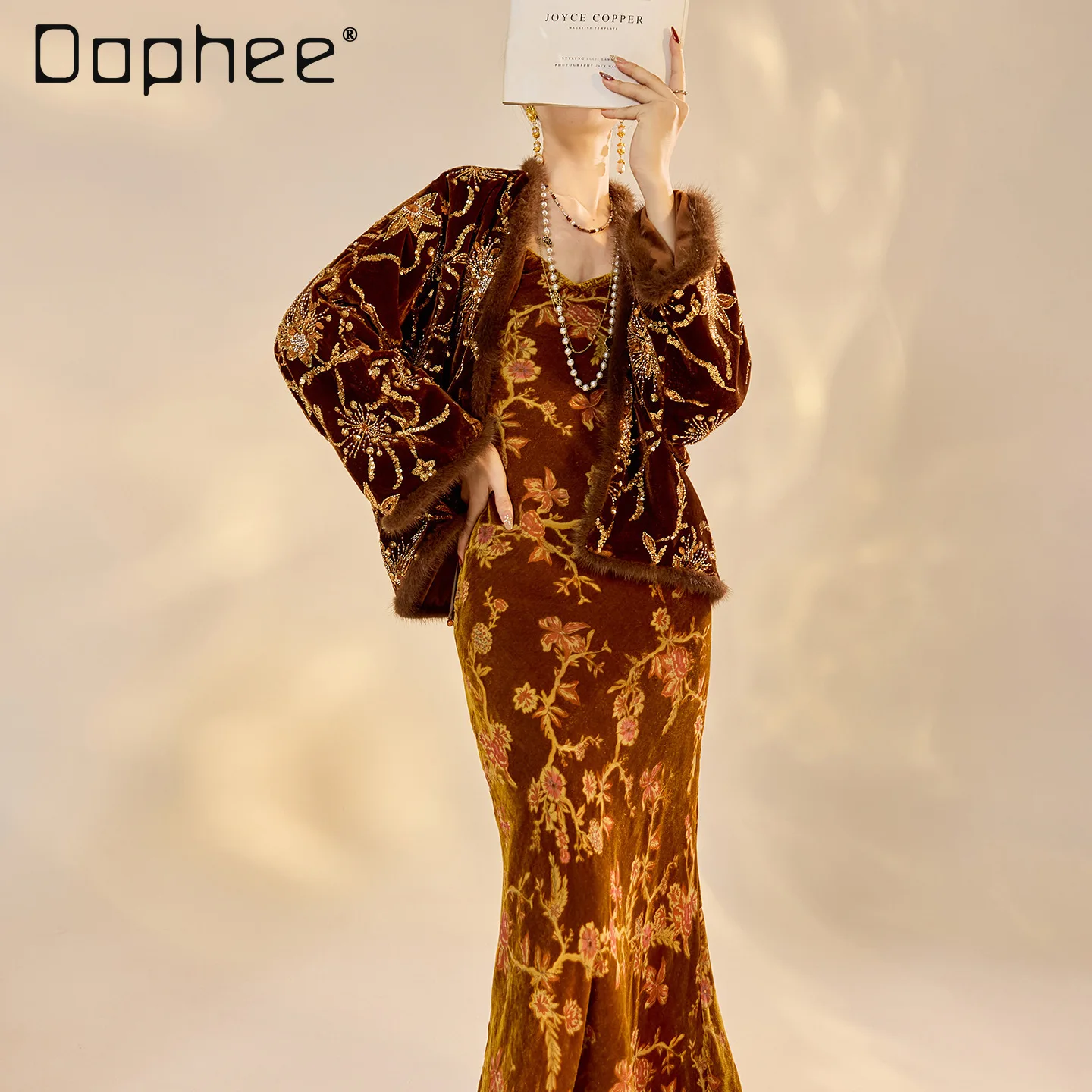 

High-End Fashion Mink Fur Fleece-Lined Embroidered Beaded Coat + Jacquard Slim Strap Dress Two-Piece Set New Chinese Style Sets