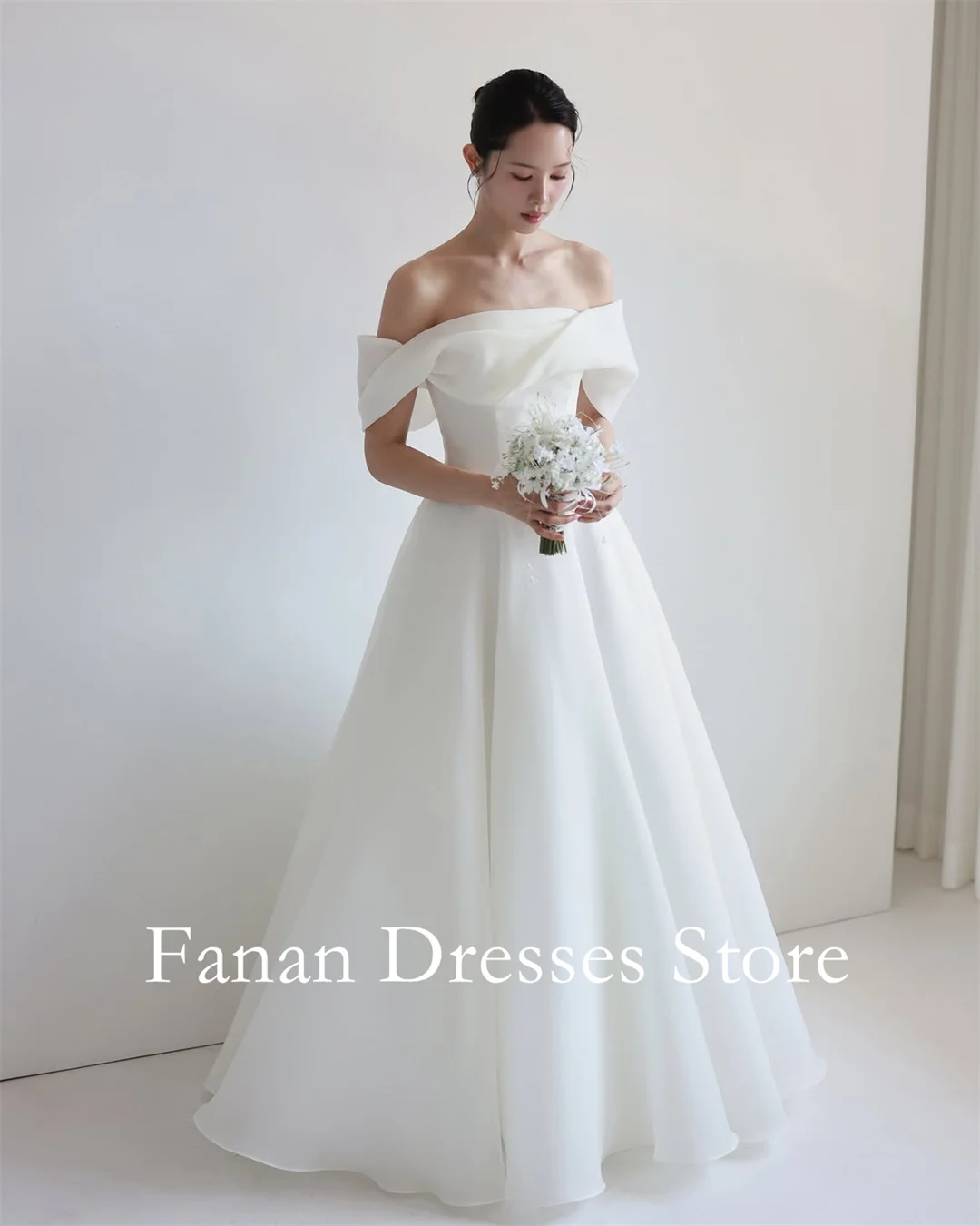 FANAN White Off‑the‑Shoulder Fold Ruffle Textured A‑Line Lace-up Bridal Dresses Short Sleeves Elegant Wedding Gown