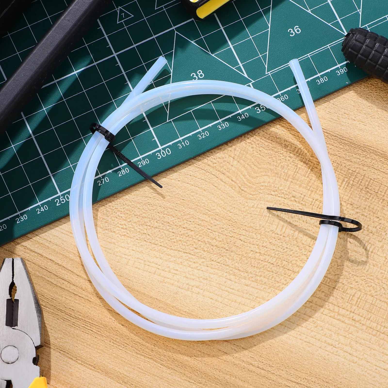 

Printer Tube 3mm ID x 4mm OD 104cm Durable Accessories for 3D Printers Filament 3D Printer Tube Transparent White