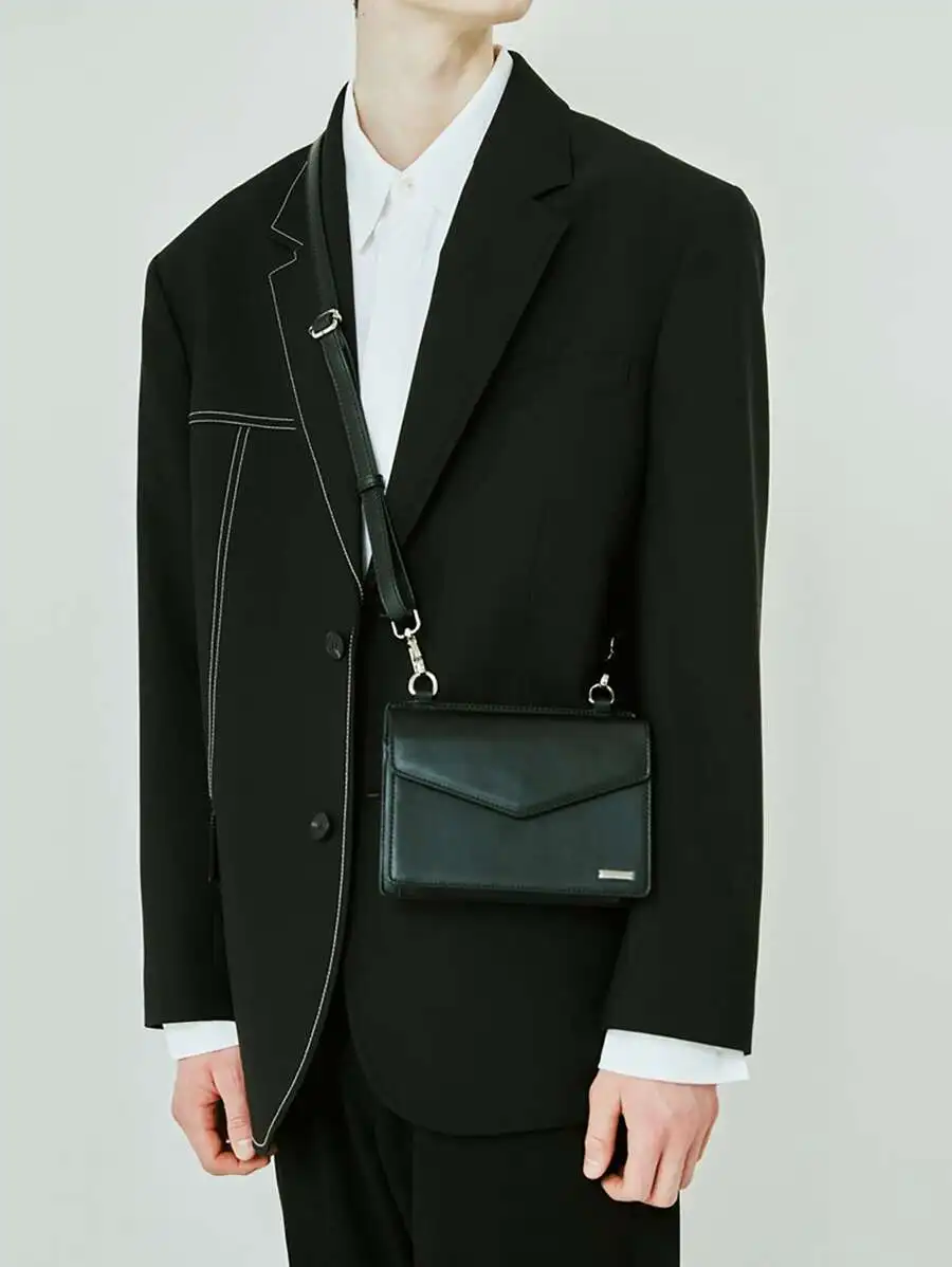 

1pc Fashionable Minimalist Square Shoulder Bag In Solid PU Color, Suitable For Daily Use Pouch