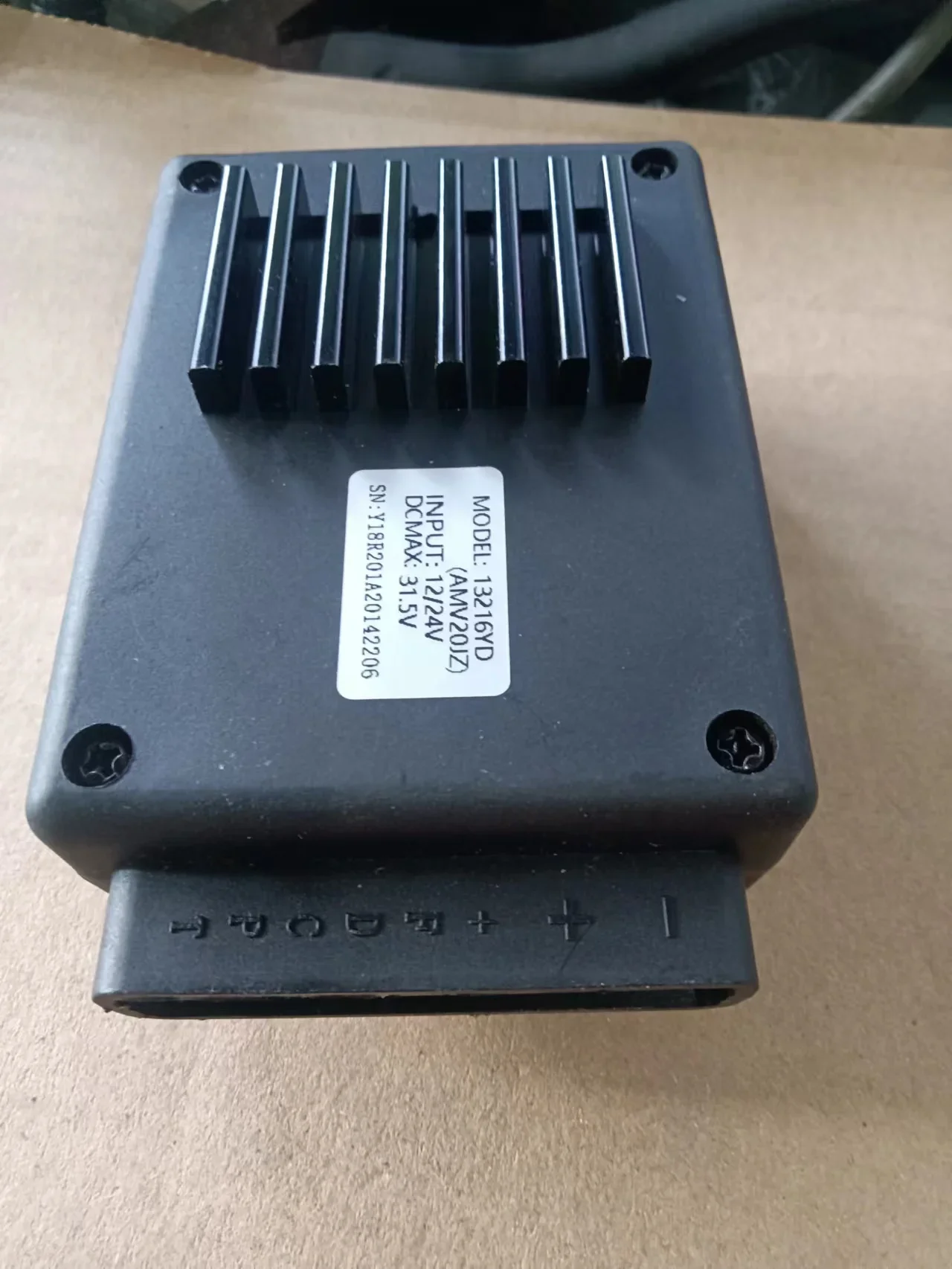 

13216AD (AMV20JZ} 13216YD DC12/24V refrigerator variable frequency compressor drive module