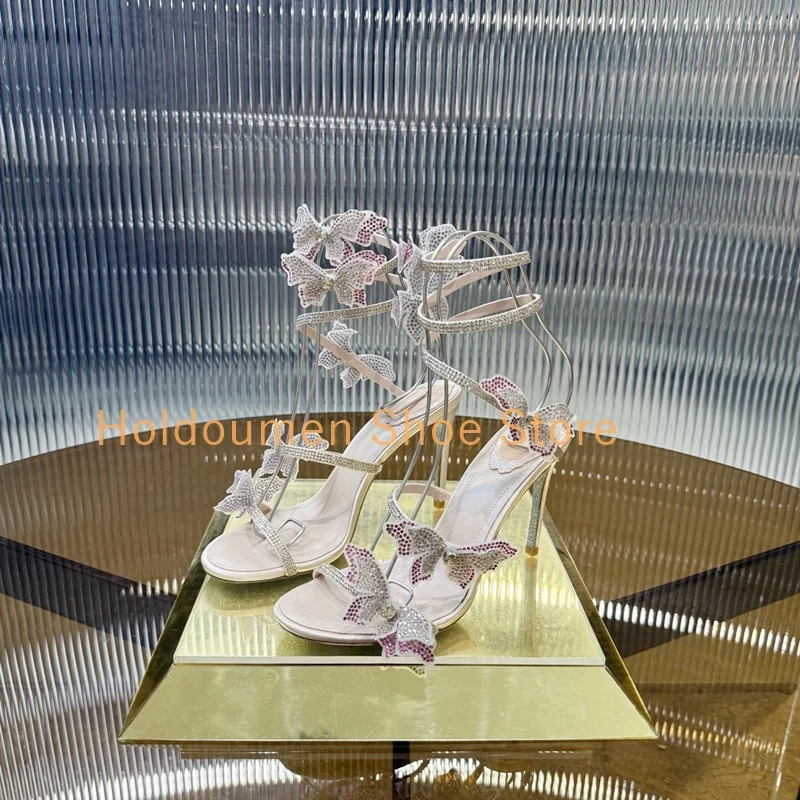 

Изысканные ручные сандалии со стразами и 3D декором в виде бабочки на щиколотке в форме змеи, летние вечерние сандалии на шпильке с открытым носком