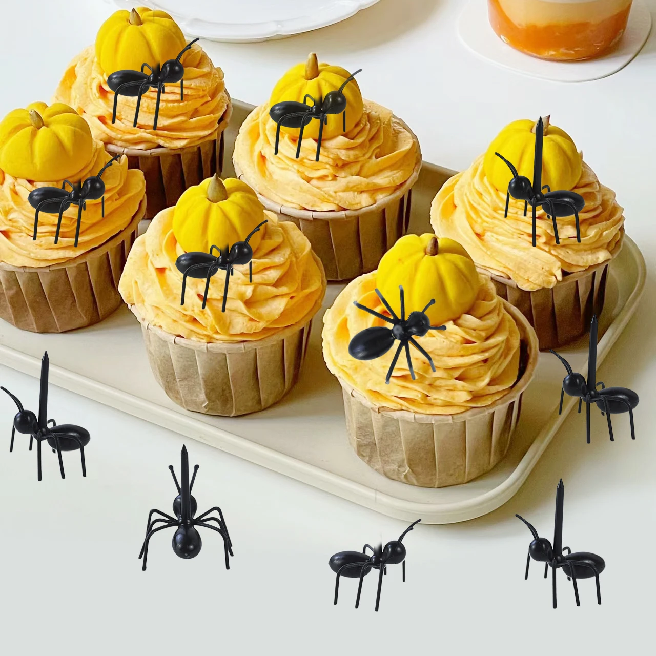 12pcs Simulated Ants Fruit Forks Toothpicks Fake Ant Cake Topper Halloween Party Horror Dessert Decor Accessories Joke Prank Toy