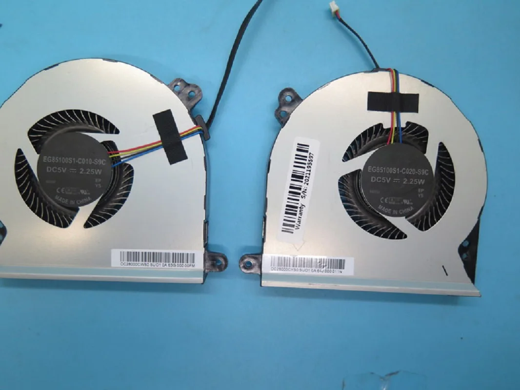 

Вентилятор процессора ноутбука L + R для Lenovo для Legion Y920-17IKB Y900-17ISK Y910-17ISK 5F10L22118 80Q1 EG85100S1-C010-S9C EG85100S1-C020-S9C