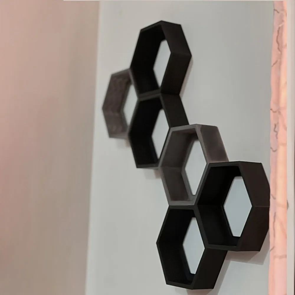 3PCS Wall-Mounted Hexagonal Suspended Storage Rack Small Nordic Style Geometric Storage Rack Decorative Wall Decor