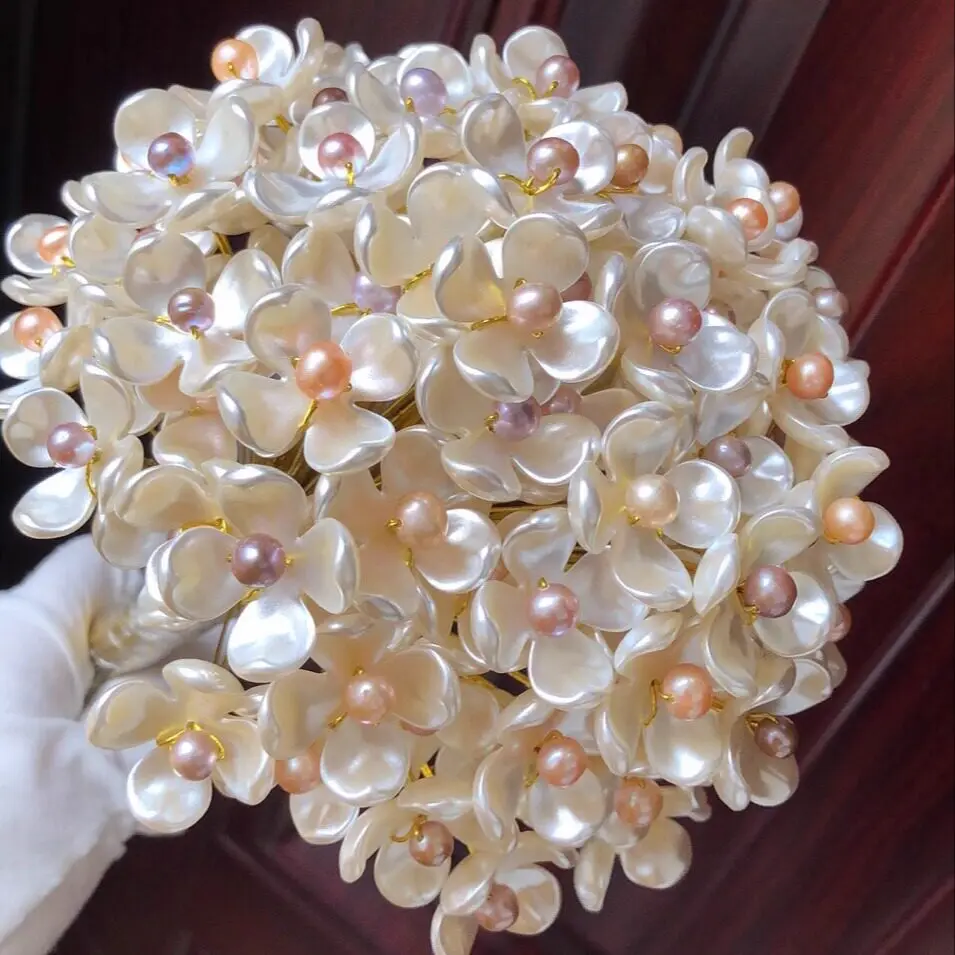 Handmade Natural Freshwater Pearl Bouquet 100pcs Fully Handcrafted Pearl Flower Bouquet Home Decor Craft Ornament