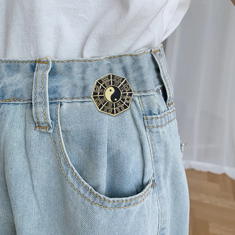 Balanced Black-and-white Tai Chi Diagram Enamel Pin Symbol Representing The Harmony of Body Mind of Yin Yang Brooches for Women