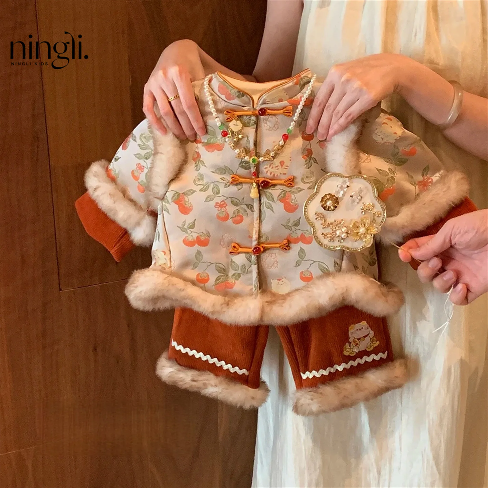 Girl Hanfu New Year's Greeting Clothes Autumn Winter New Tang Suit Children's Clothing