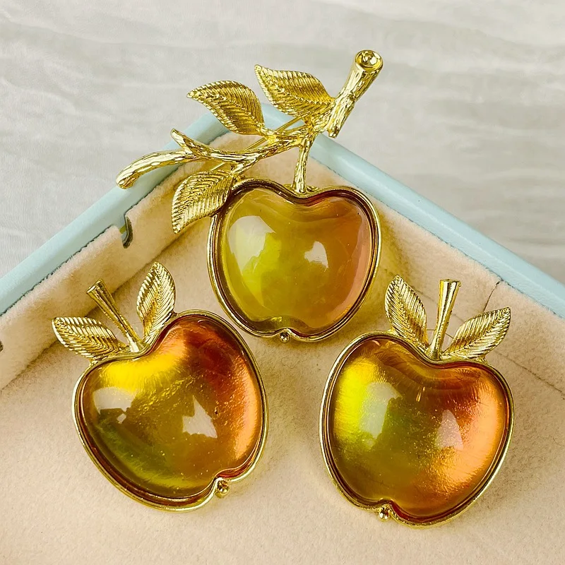 Delicate Apples Medieval Brooches Studs Jelly Transparent Pins Earrings Women's Corsage Earring Fruit Jewelry Boutique Gifts