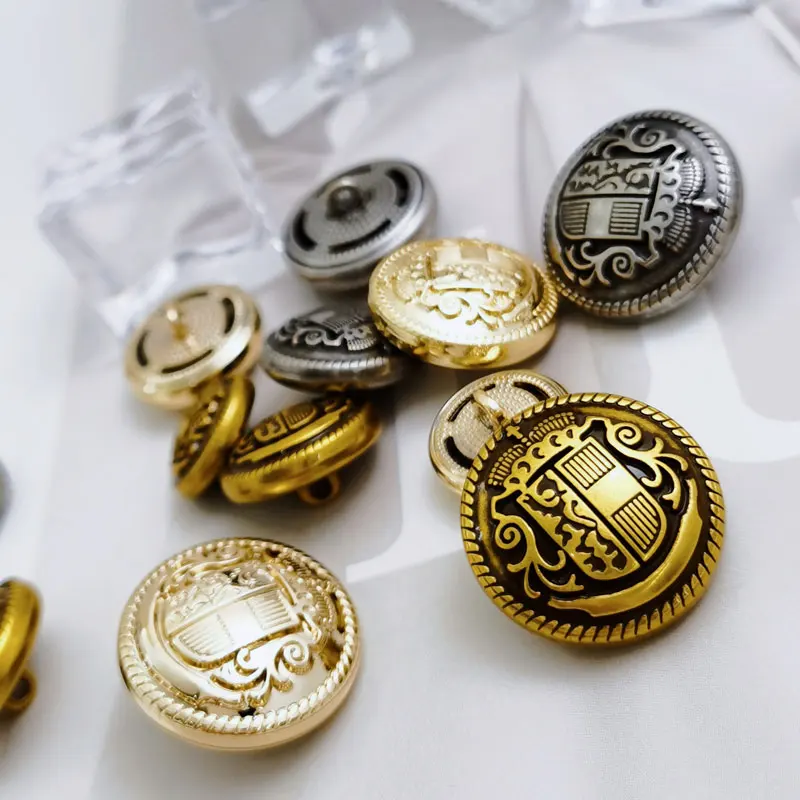 Modischer britischer Stil, Gold, Silber, hoher Schaft, runder Metall-Nähknopf für Kleidung, Anzug, Mantel, Windjacke, Nähzubehör – Detail 1