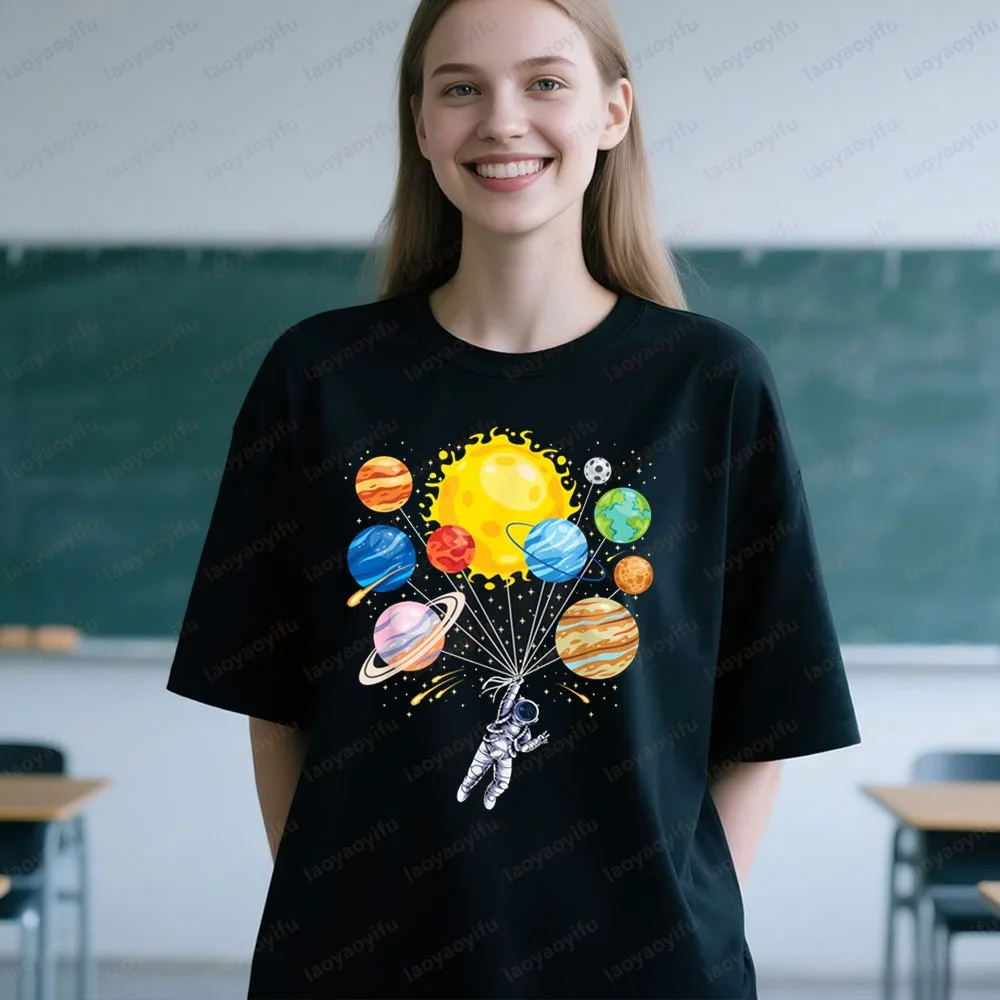 Funny Astronaut Planet Space Solar System Unisex T-Shirt Astronomy Enthusiast Gift Tee Fashionable Casual Summer Men Women Tops