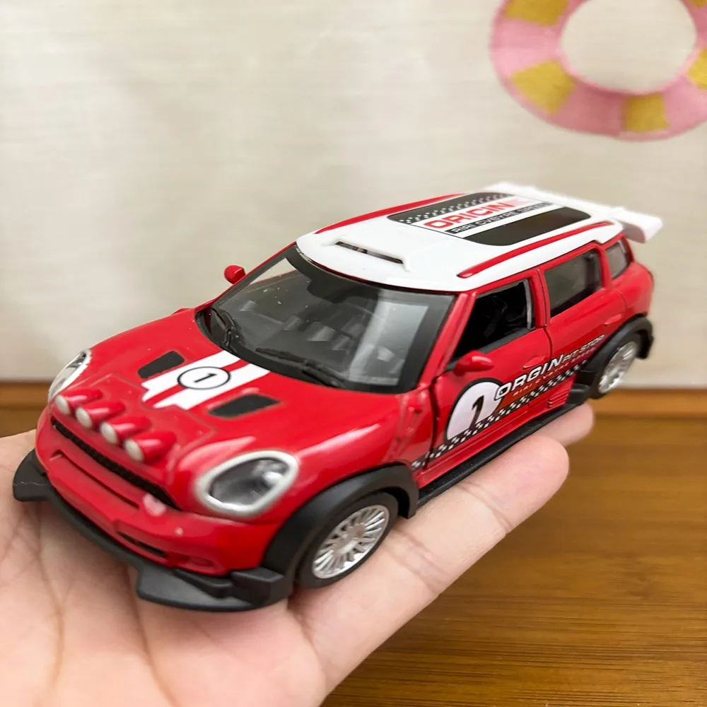 

1: 32 alloy mini coated rally car modified version model with regenerative door opening car model