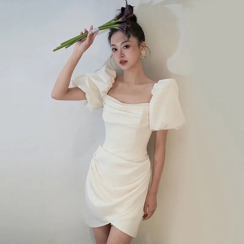 robe-de-mariee-legere-blanche-temperament-simple-col-carre-manches-courtes-jupe-trapeze-robe-formelle-pour-femmes-robes-de-soiree-elegantes