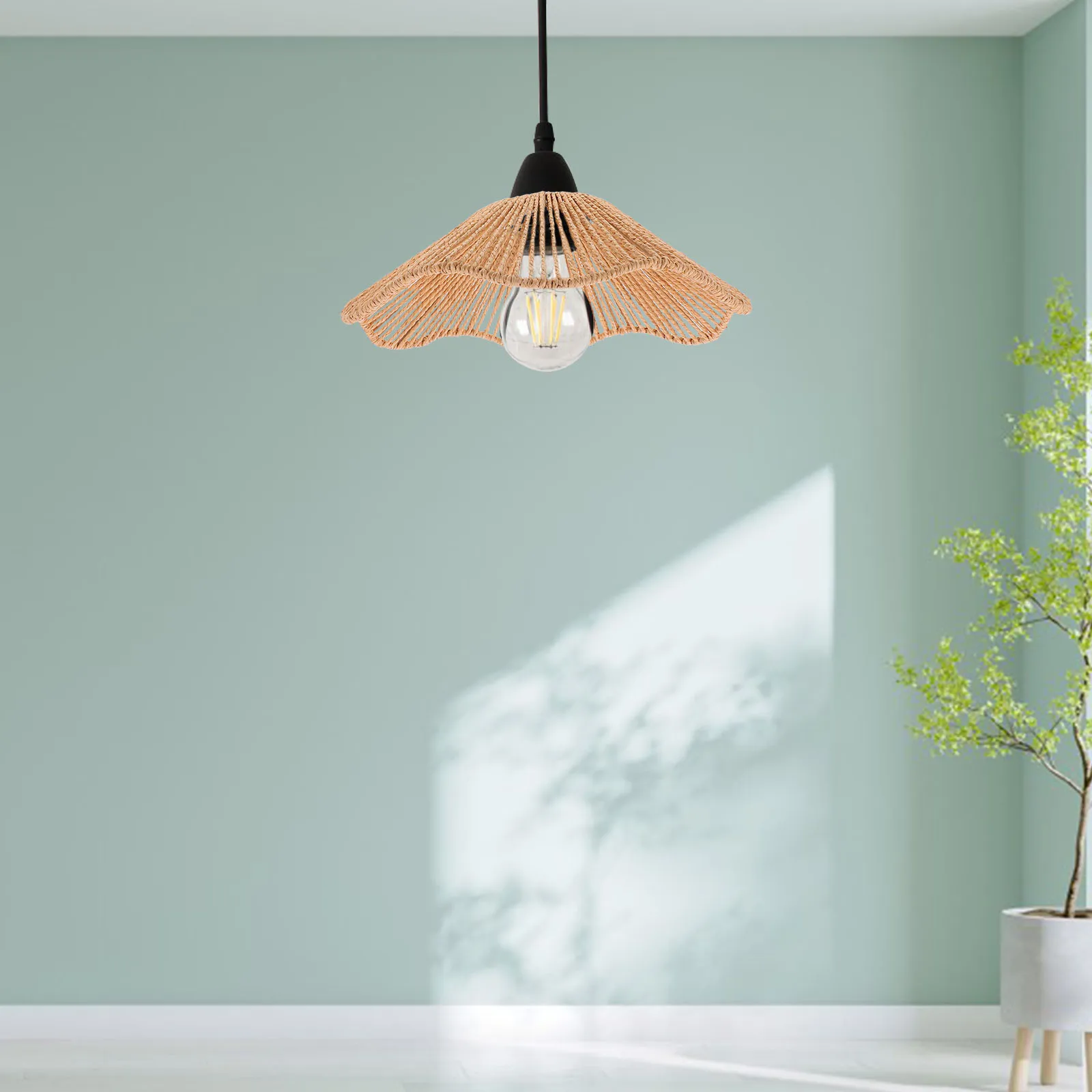 

Minimalist Straw Hat Pendant Lampshade Handwoven Light Cover for Living Room Dining Bedroom Soft Lighting Decoration