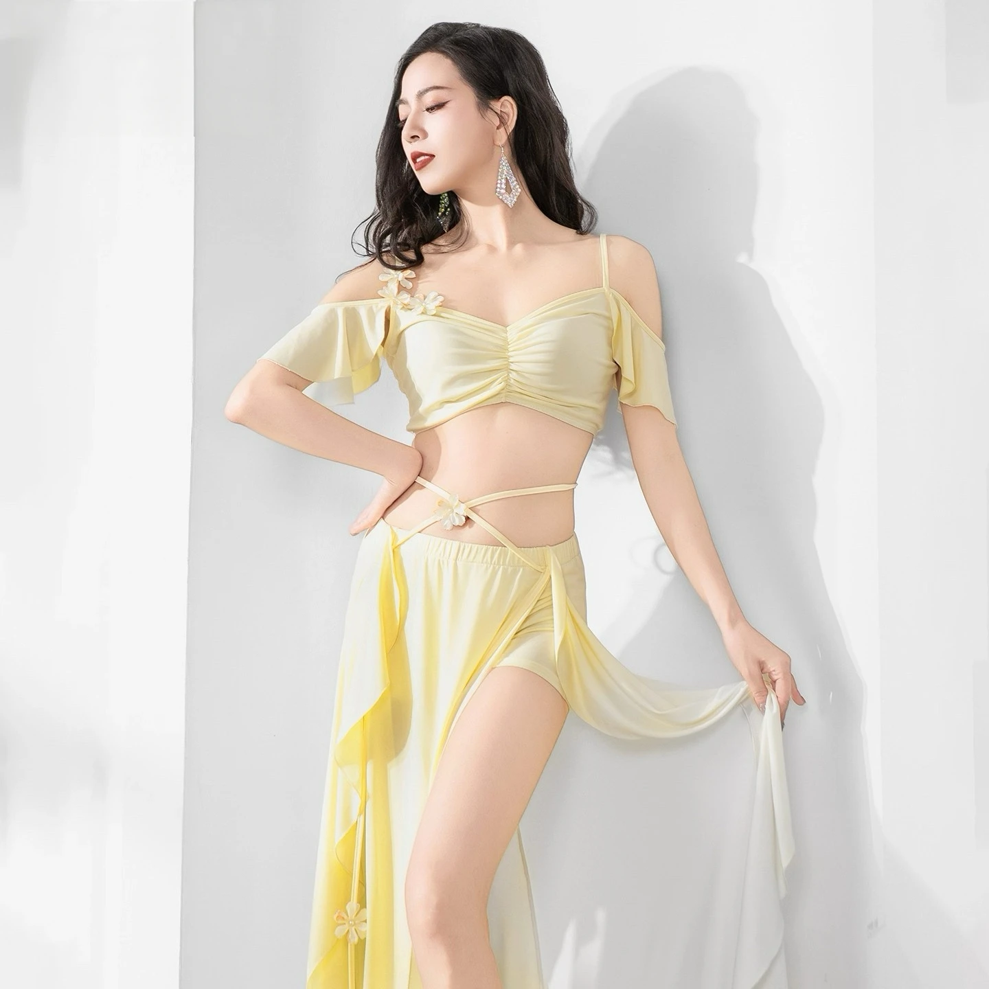 ชุดเครื่องแต่งกายเต้นรําท้อง - การออกแบบกลีบฤดูร้อนชุดฝึกเต้นโอเรียนเต็ลและชุดชั้นเรียนและกลุ่ม