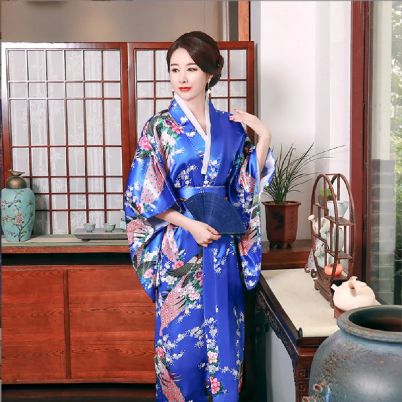 KIM+ONO Bata Larga Tipo Kimono Charmeuse De Talla Grande Para Mujer