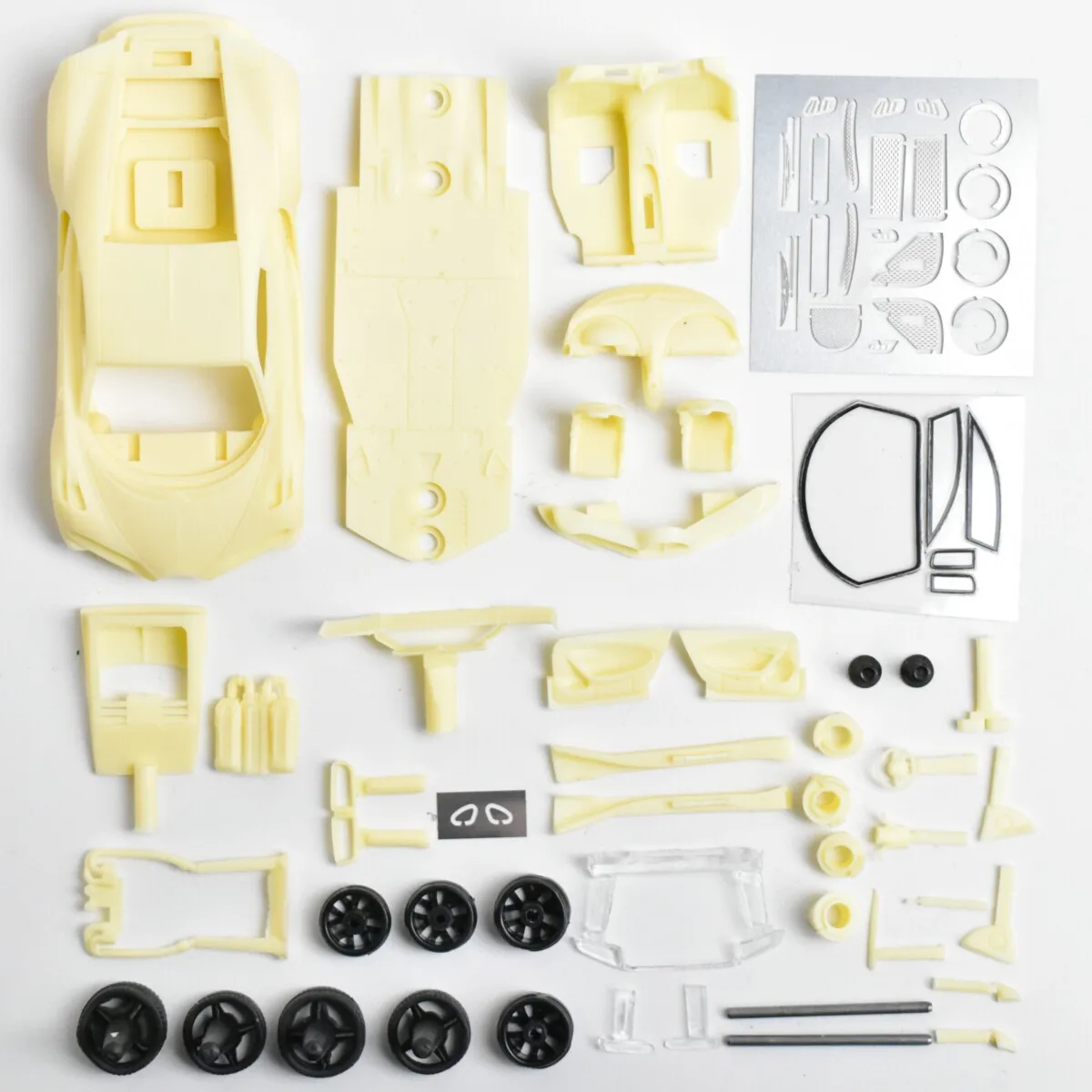 

build drive 1:64 chiron Assemble handmade Resin Diecast Model Car