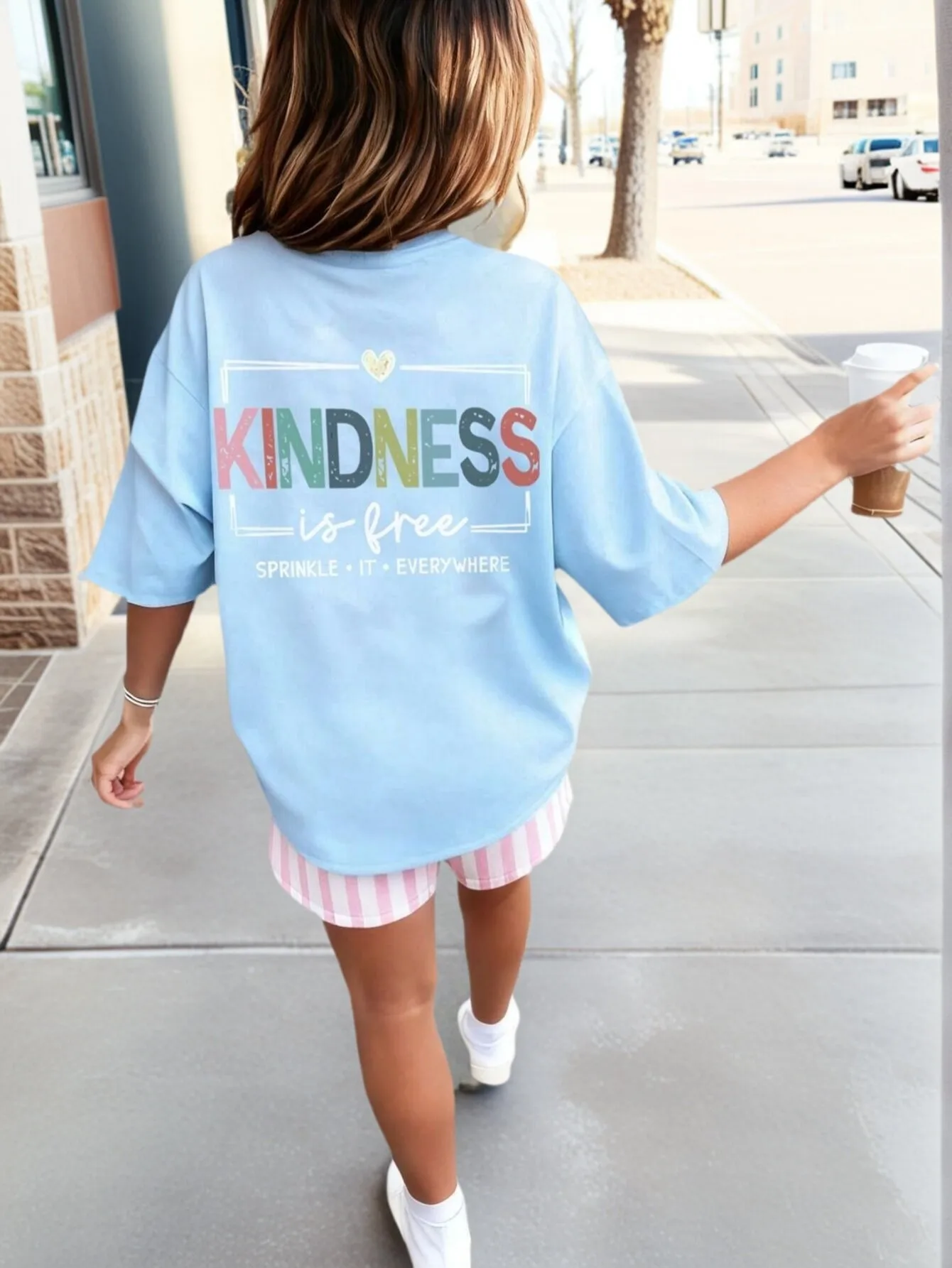

Light Blue Oversized Graphic Tee for Girls, Casual Summer Top with Colorful Kindness Print