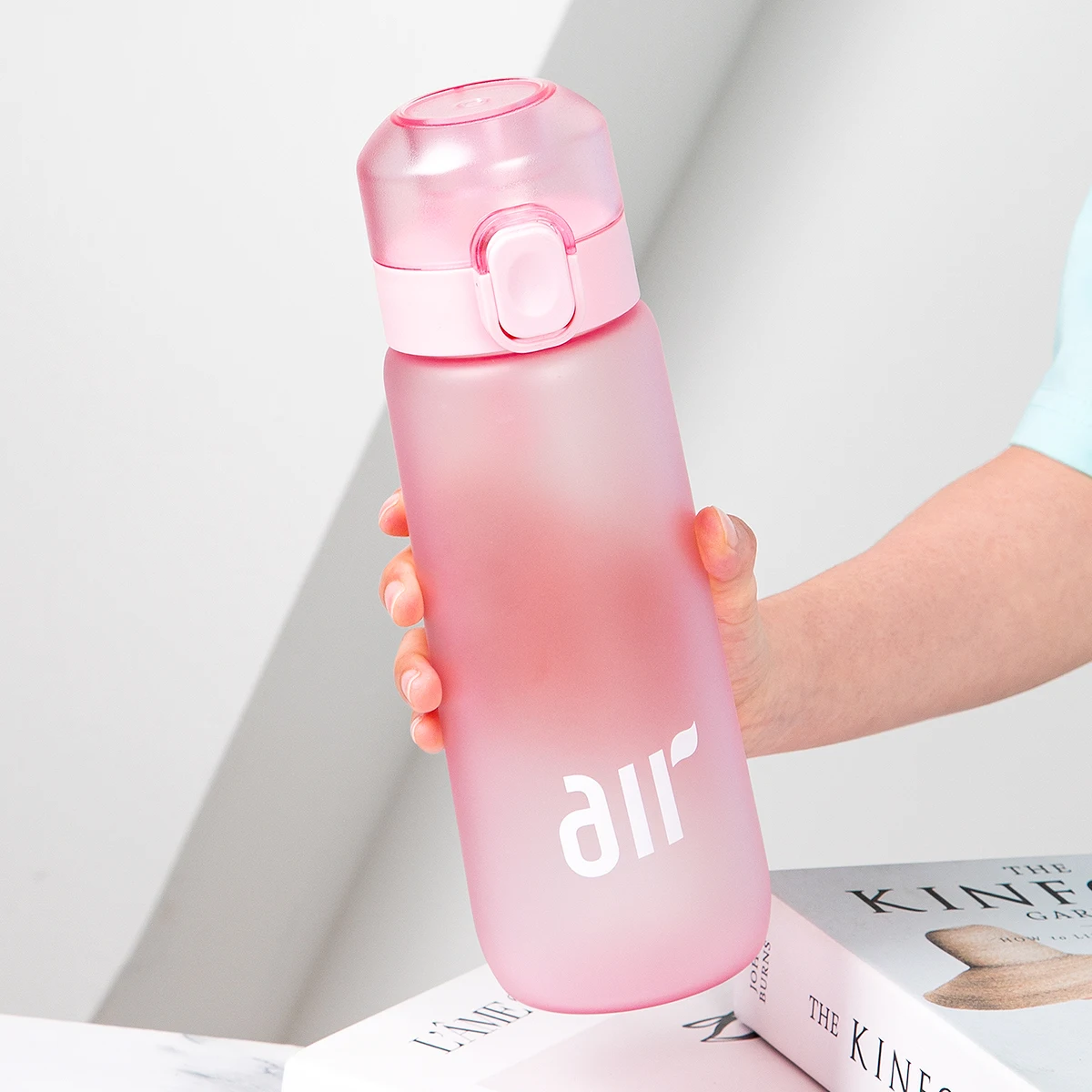 1PC 650ml Air Flavouring Water Bottle With Straw 1PC Random Flavor Pods Leakproof and Portable Sports Water for Outdoor Cup