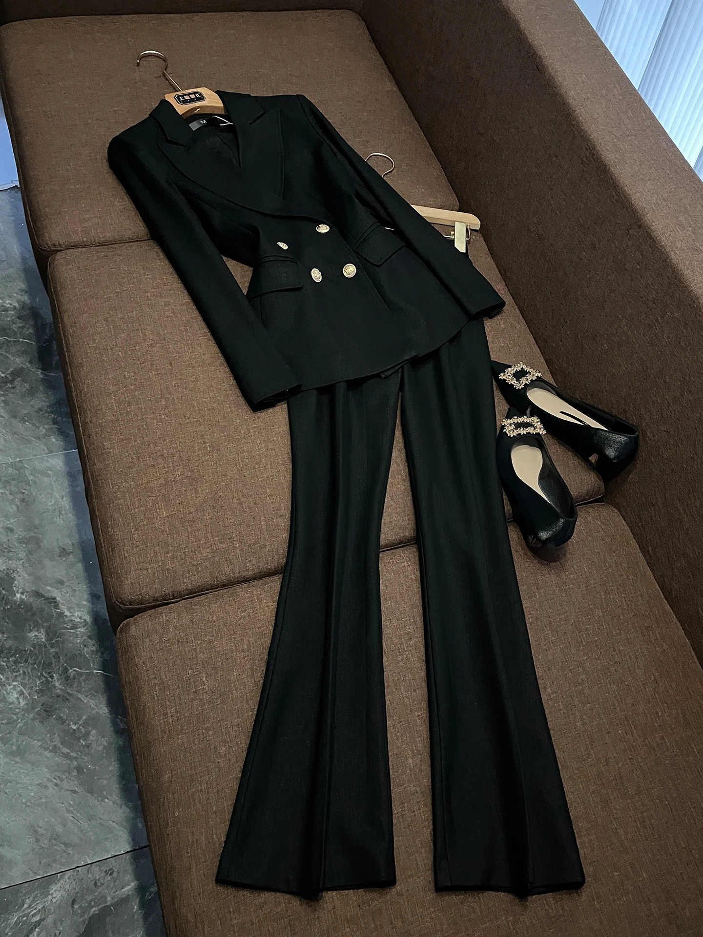 

Slim Fit Double Breasted 2026 Spring New Commute Interview Business Manager Formal Suit Jacket Professional Office Wear