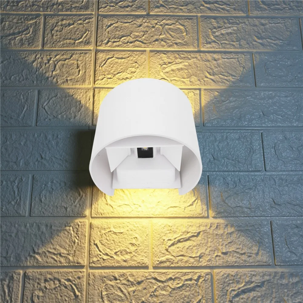 Modern 12W Wall Light Semi-Circular Aluminum Housing LED Wall Lamp Waterproof Adjustable Beam Angle Wall Mount Light Aisle