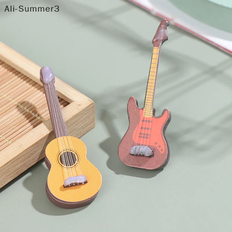 نموذج أثاث صغير للجيتار الكلاسيكي أدوات إطلاق النار على الجيتار الكهربائي الشهير #3