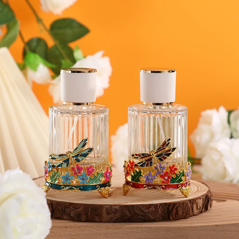 60 X New High-end Dragonfly Enamel Color Craft Glass Spray Perfume Essential Oil Bottle 50ML Empty Exquisite Makeup Sub Bottles