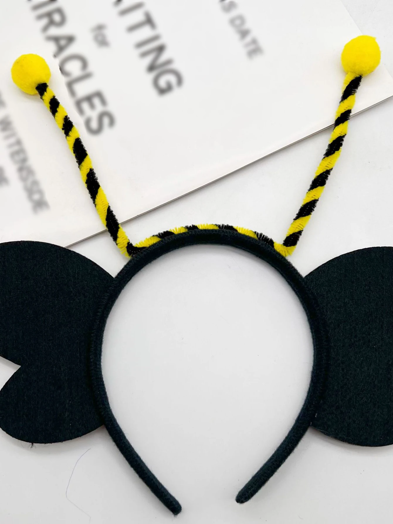 1/2 ชิ้นแฟชั่น Ladybug - ที่คาดผมรูปสําหรับผู้หญิงสาวปาร์ตี้อุปกรณ์เสริมผม