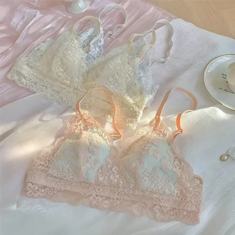 Japanese-style Pure Sensual Lace-trimmed Lingerie for Women, A Thin and Sexy Summer Bra Without Underwire image 2