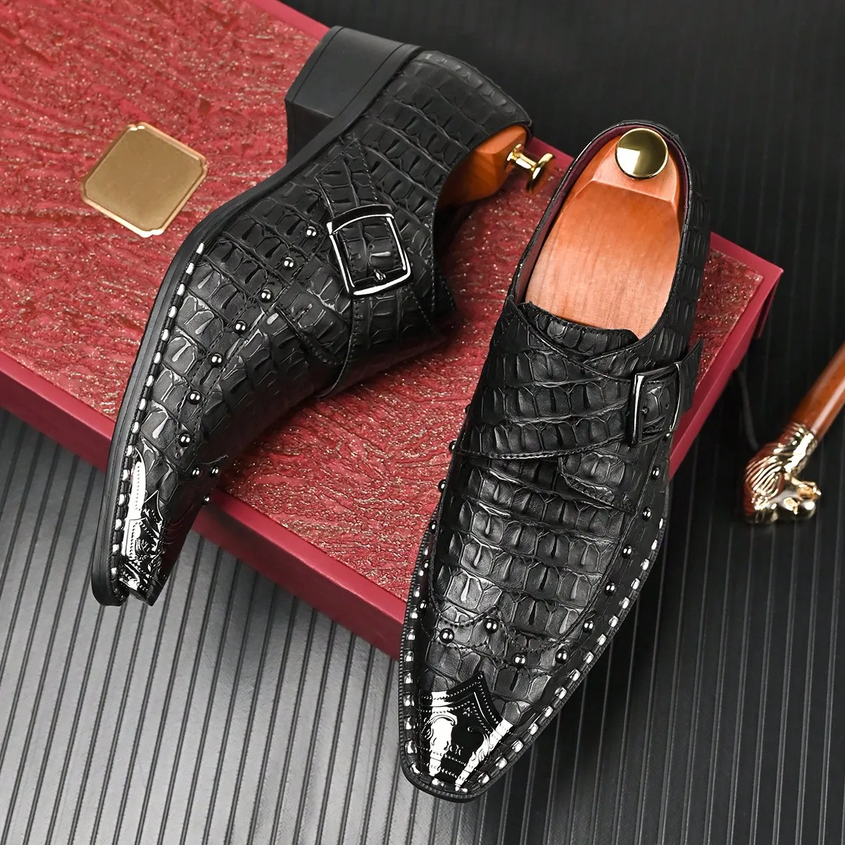 Vintage-Style Men Buckle Monk Strap Shoes, Low Heels & Metal Buckle, Comfortable And Durable, Essential Dress Men Shoes For Business Occasions. view 3