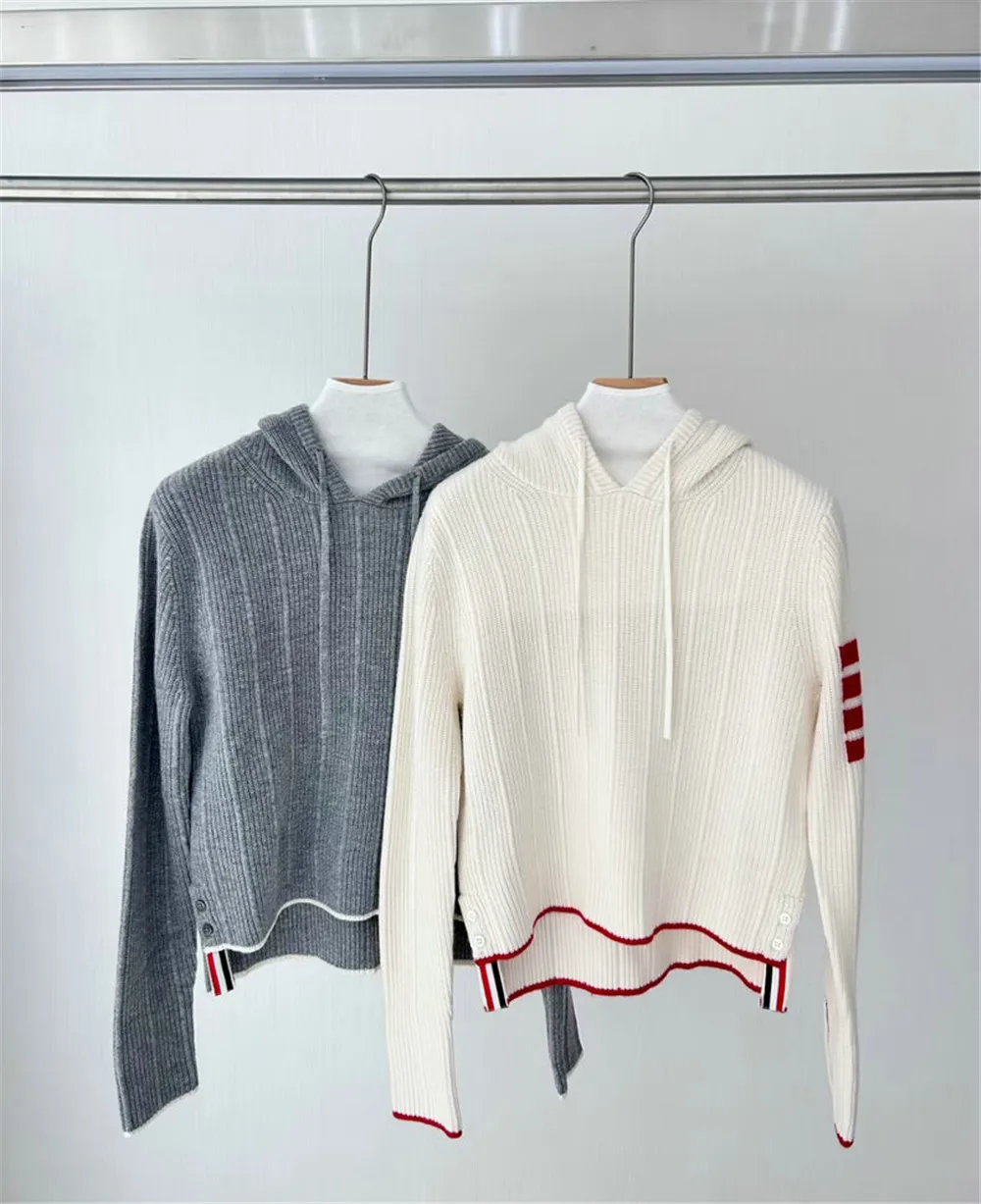 

Women's Autumn And Winter New High-Quality Hooded Drawstring Series Wool Knitted Casual Pullover Sweater