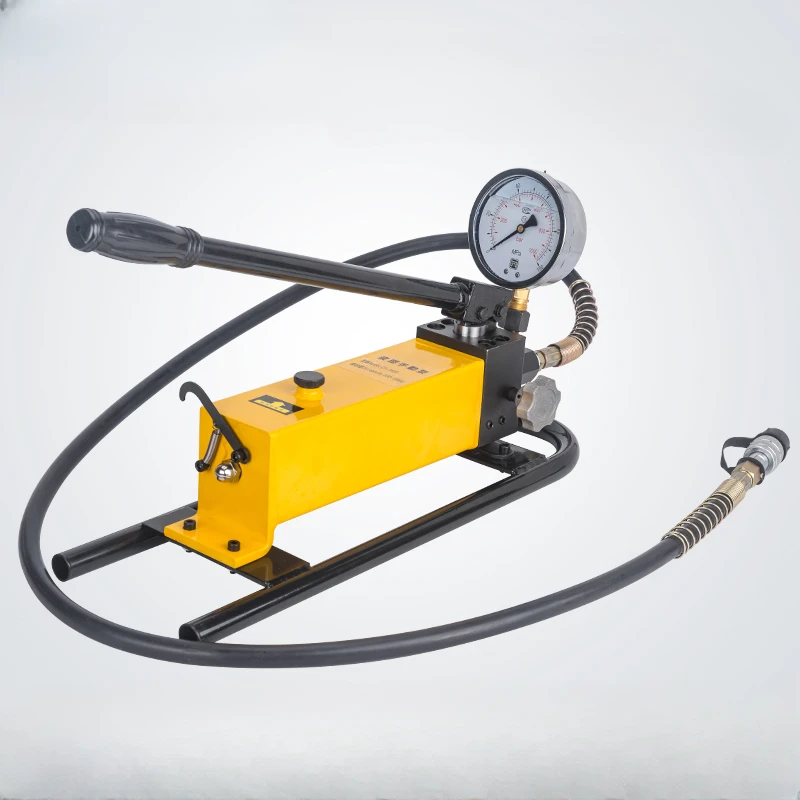 Hydraulic manual pump square pump CP-700 hydraulic pump hydraulic pump portable ultra-high pressure pump 1.2L hydraulic pump