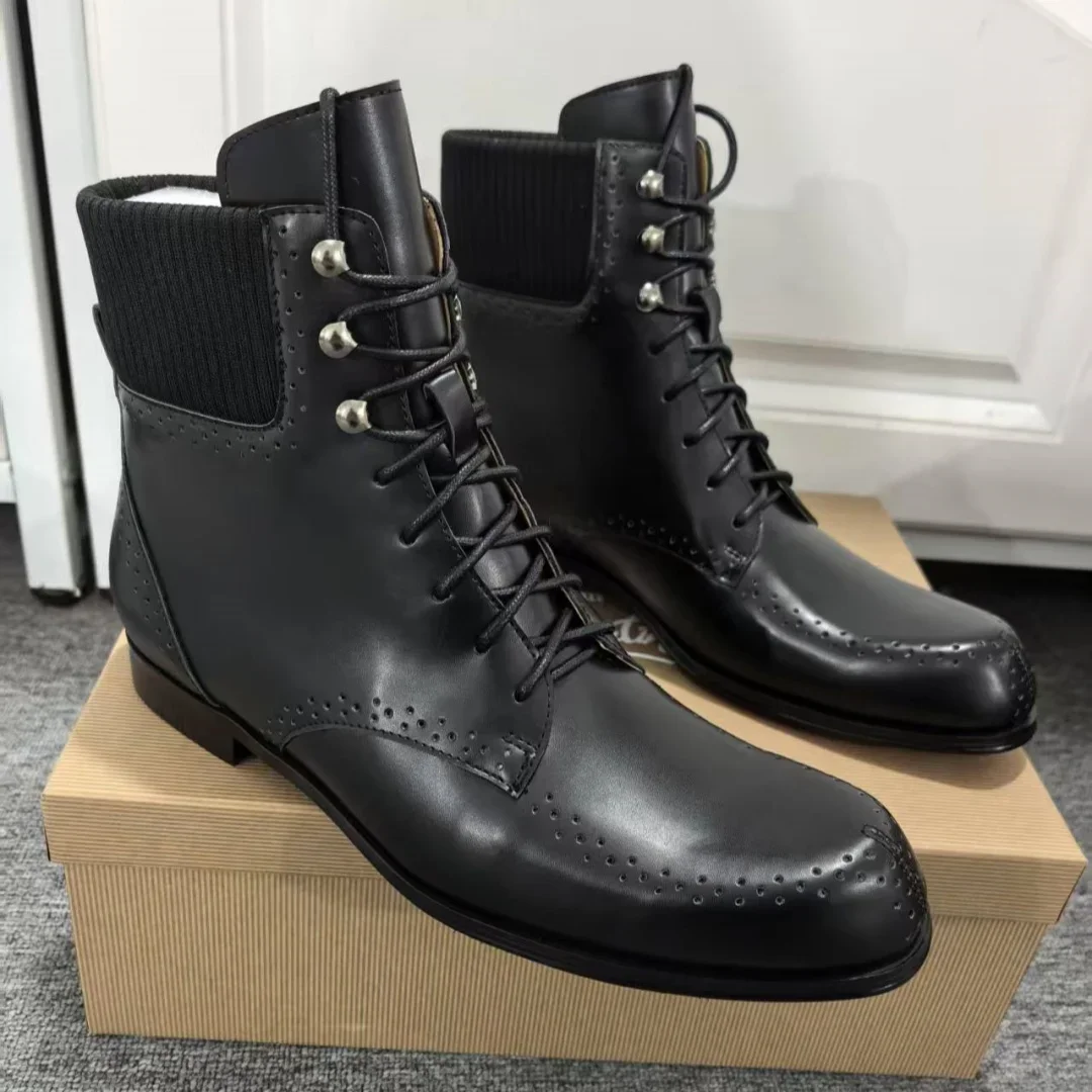 

Round Toe Lace-Up Metal Buckle Men's Botas Breathing Holes Black Leather Short Boots For Men Knitting New Shoes Chunky Low Heels