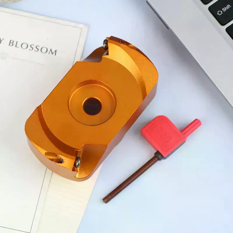 

KM12-80-22-2T Фрезерная головка из алюминиевого сплава AP SE Торцевые фрезы Инструменты Фреза с ЧПУ Летающий резак Диск SEHT1204