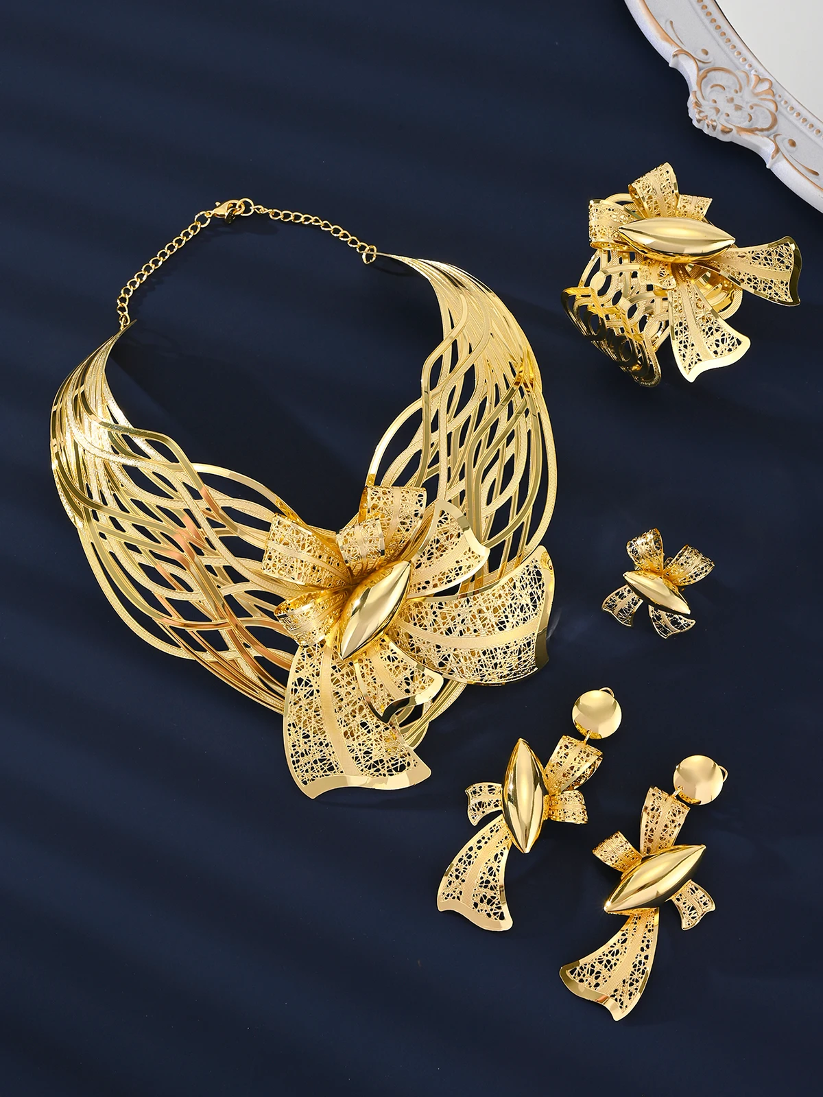 Dubai 18k Gold Plated Jewelry Set For Women Wedding Banquet Party Adorn Gift