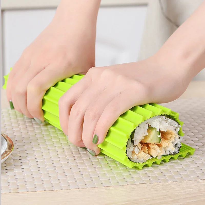 1pc Sushi Making Tool Sushi Roll Mat Seaweed Rice and Vegetable Roll Machine DIY Home Preparing Sushi Maker Roller Kitchen
