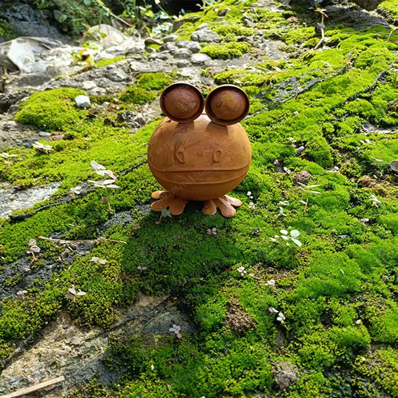

Rusty Iron Frog Ornament, New Design - for Garden & Outdoor Art Decor 2pcs