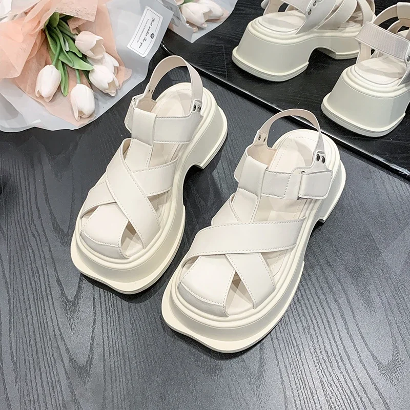 Sandalias de verano con tiras de hebilla para mujer, zapatillas informales, suela gruesa, Color sólido, planas, a la moda